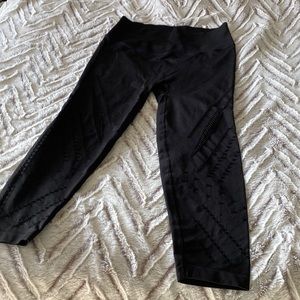 Victoria Sport workout leggings